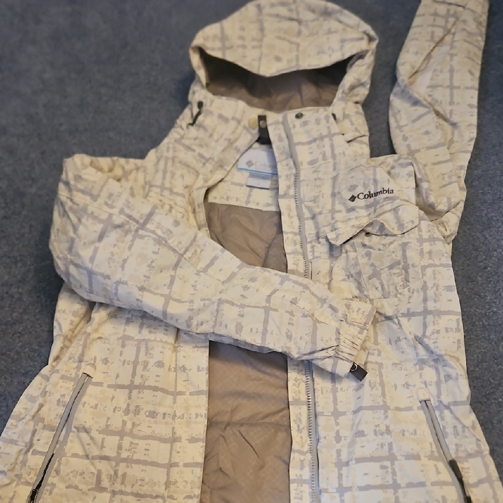 Columbia Beige Patterned Hooded Jacket